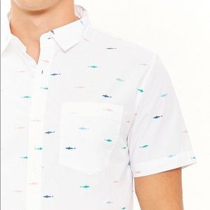 🍉Forever 21 Shark Men’s Top